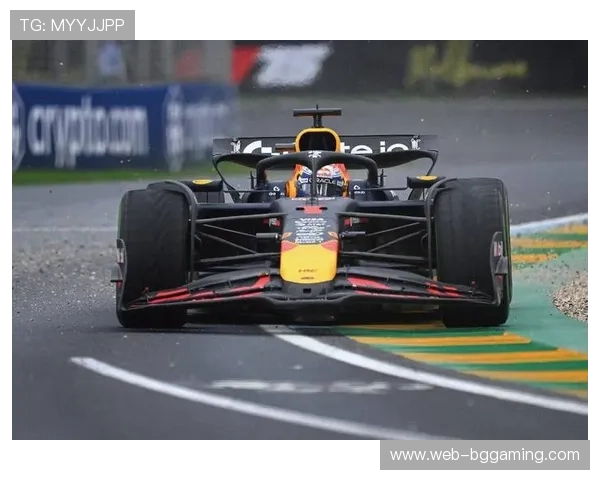 迈凯伦车队833分夺车队总冠军，梅赛德斯、红牛分列二三位